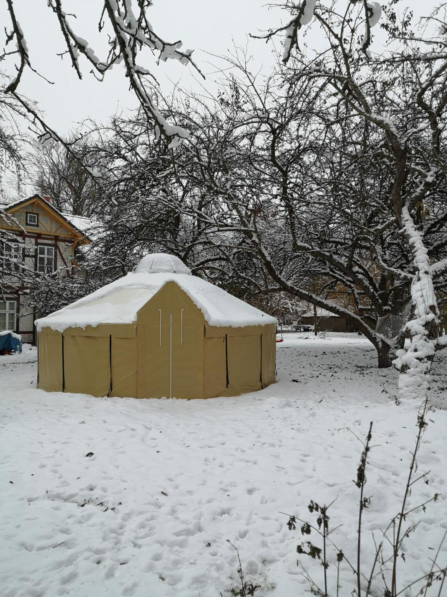 Hotel Jurten Im Garten Eden Bub Gutzkow Exterior foto